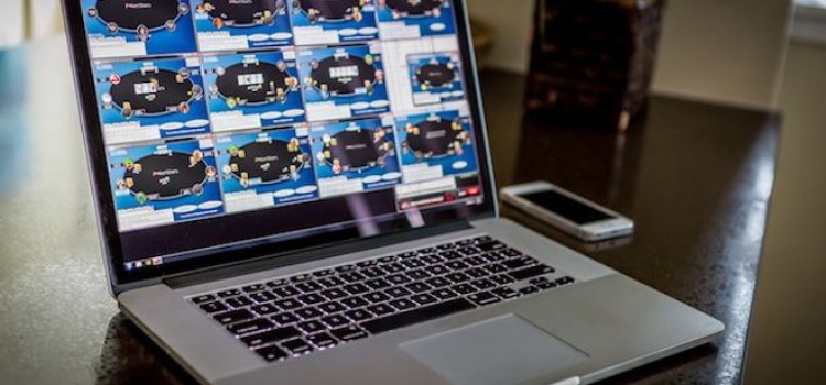 Przewodnik po Pokerze Online: Porady na Długie Sesje image
